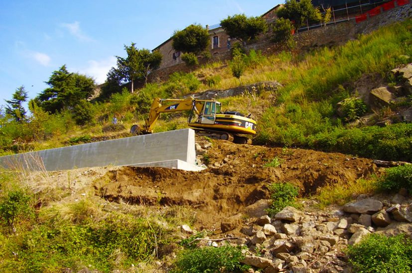 11. Preparazione pista per la realizzazione del ponteggio strutturale