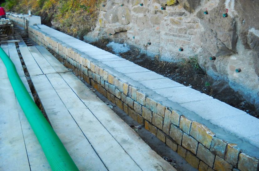 18. Rivestimento del cordolo