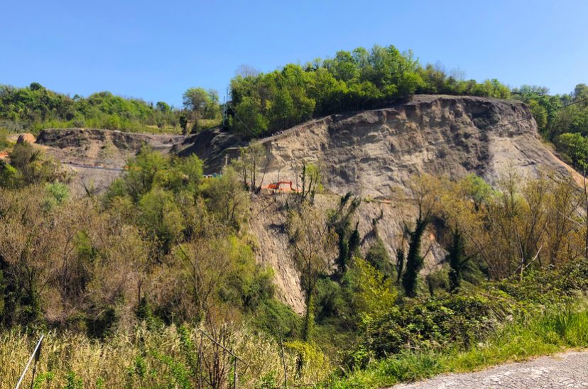 20 Vista della parete