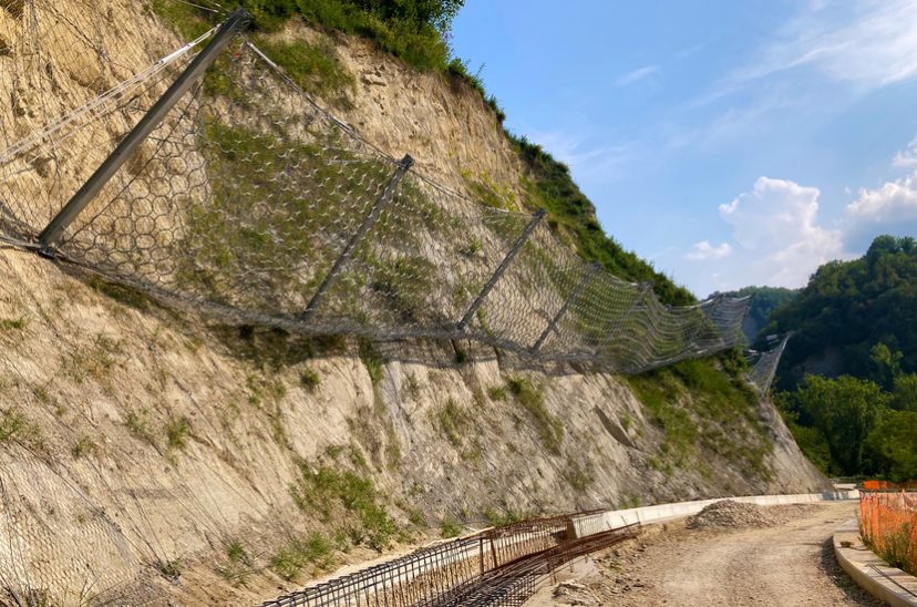 22 Vista barriere e realizzazione zanella